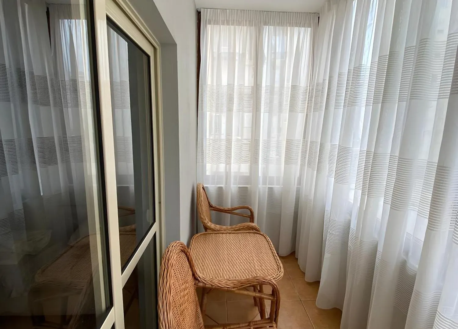 Peral Beach Apartment Durres
